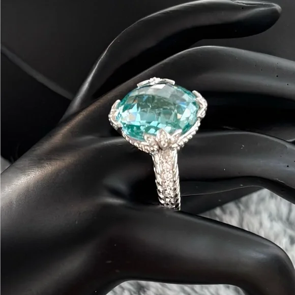 Judith Ripka Sterling Silver Teal Cubic Zirconia Ring size 7